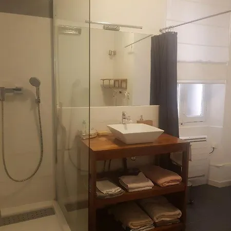 Apartment T4 Centre Historique Hyeres