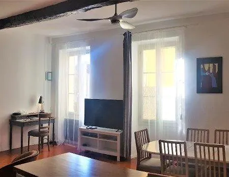 Apartament T4 Centre Historique Hyères